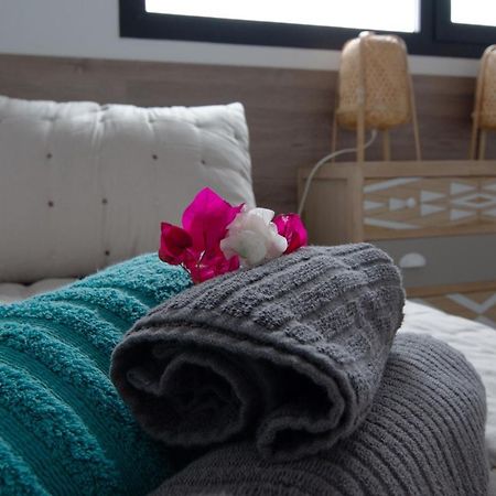 Wind Wave 28B - Heated & Shared Pool Villa La Oliva Bagian luar foto